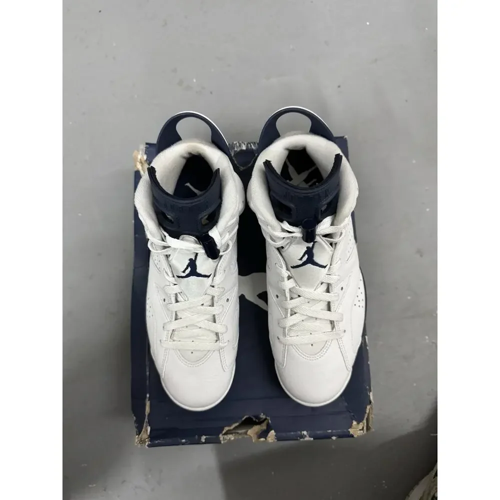 Size 8.5 - Jordan 6 Retro Midnight Navy